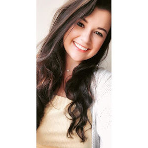 Meet your Posher, Lauren